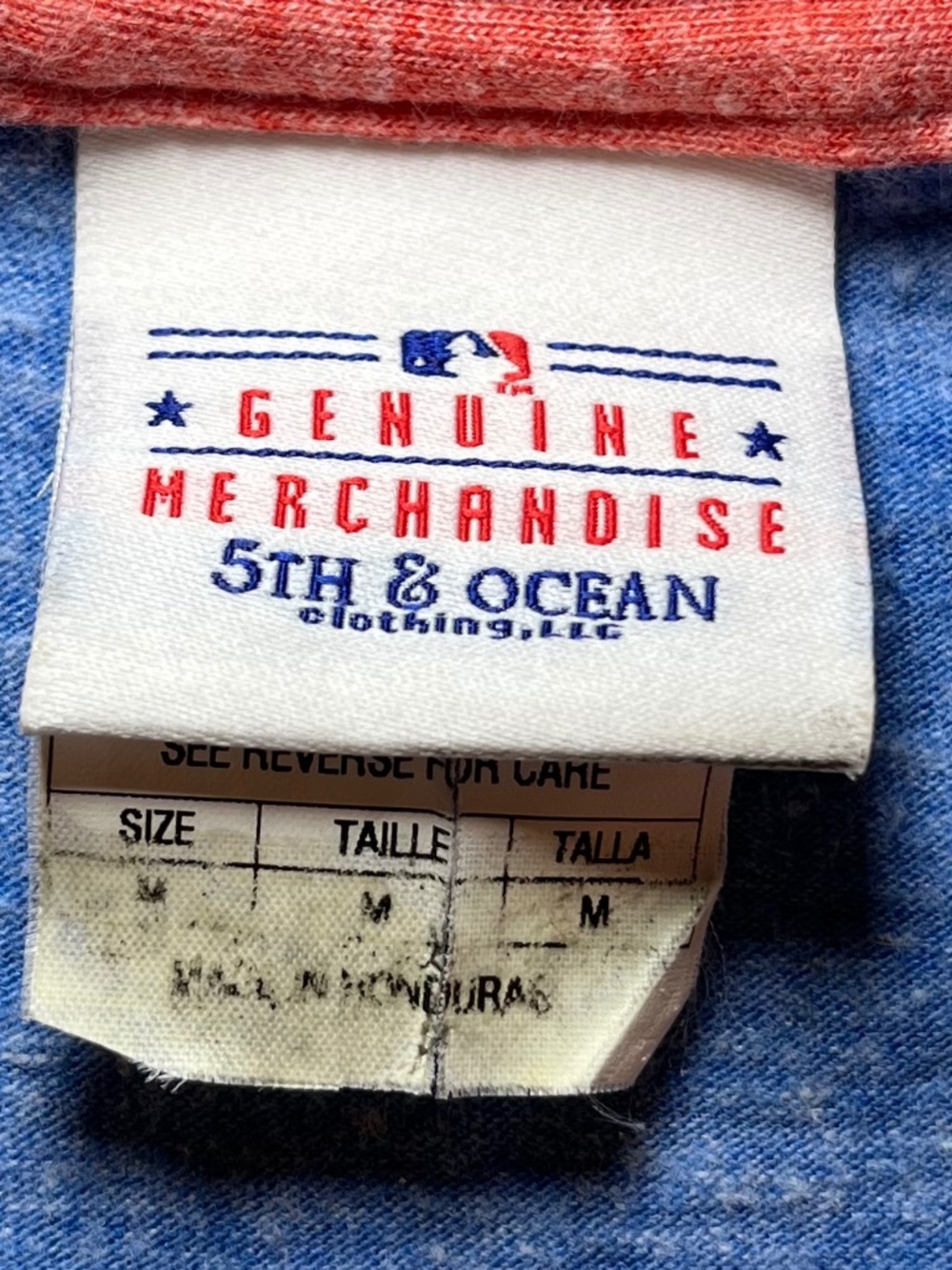 5th & Ocean by New Era Chicago Cubs Women’s Raglan V-Neck T-Shirt Size M - Picture 5 of 7